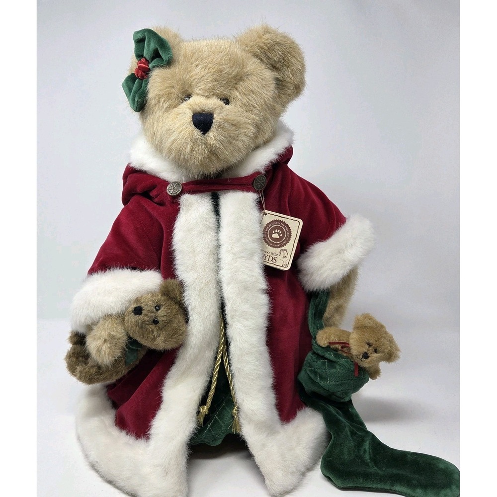 Boyds Bears KRYSTLE B. BEARBRIGHT Christmas Santa Robe TJ Limited Edition+ Stand